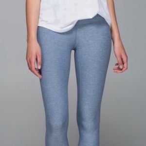 Lulu Lemon blue wunder under crop leggings